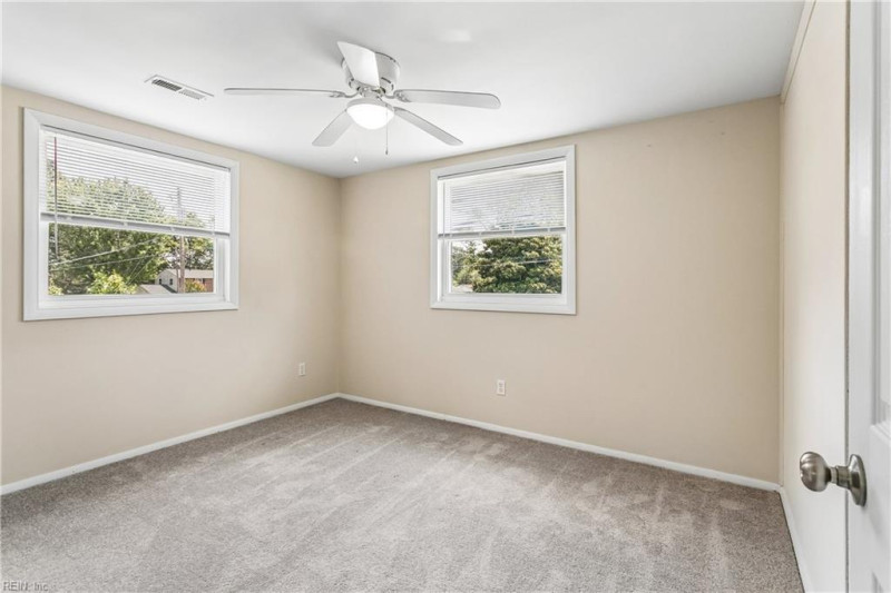 Photo 33 of 41 residential for sale in Hampton virginia