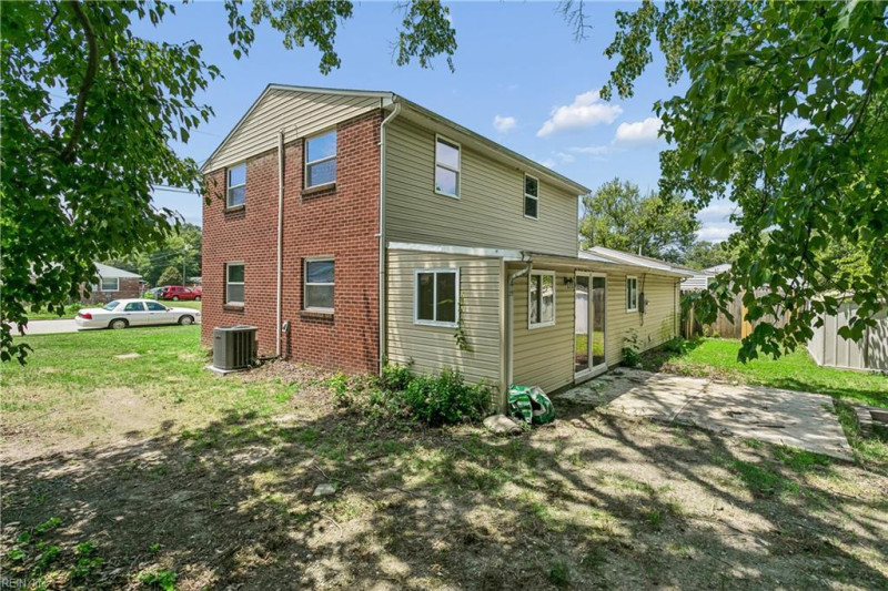 Photo 37 of 41 residential for sale in Hampton virginia
