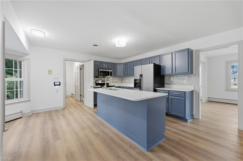 Photo 11 of 44 residential for sale in Portsmouth virginia