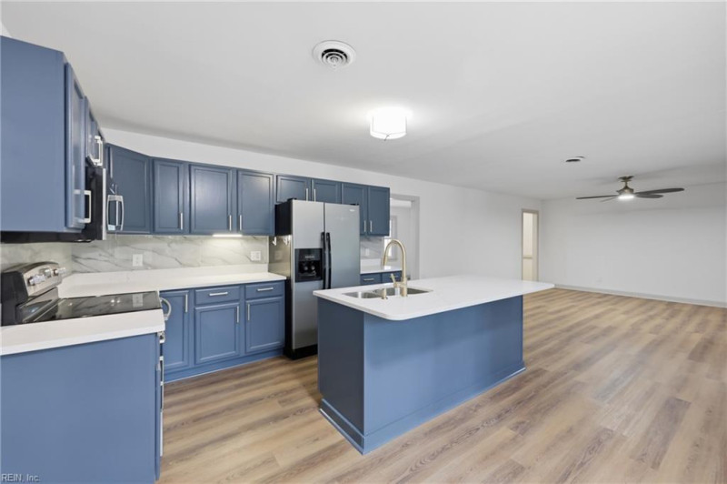 Photo 14 of 44 residential for sale in Portsmouth virginia