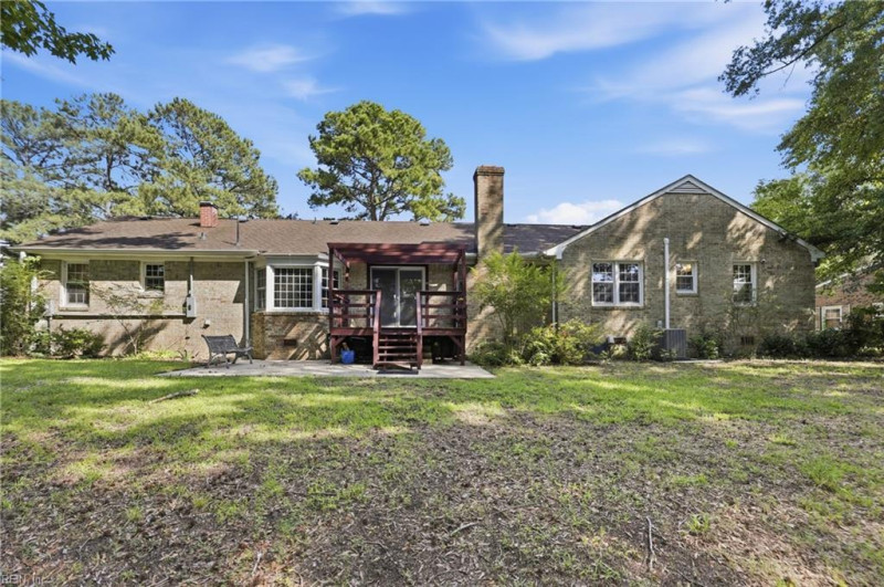 Photo 43 of 44 residential for sale in Portsmouth virginia