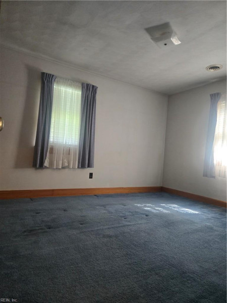 Photo 4 of 8 residential for sale in Newport News virginia