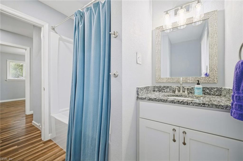 Photo 34 of 49 residential for sale in Chesapeake virginia