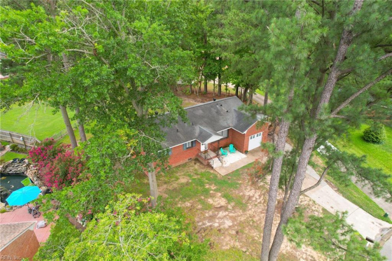 Photo 40 of 49 residential for sale in Chesapeake virginia