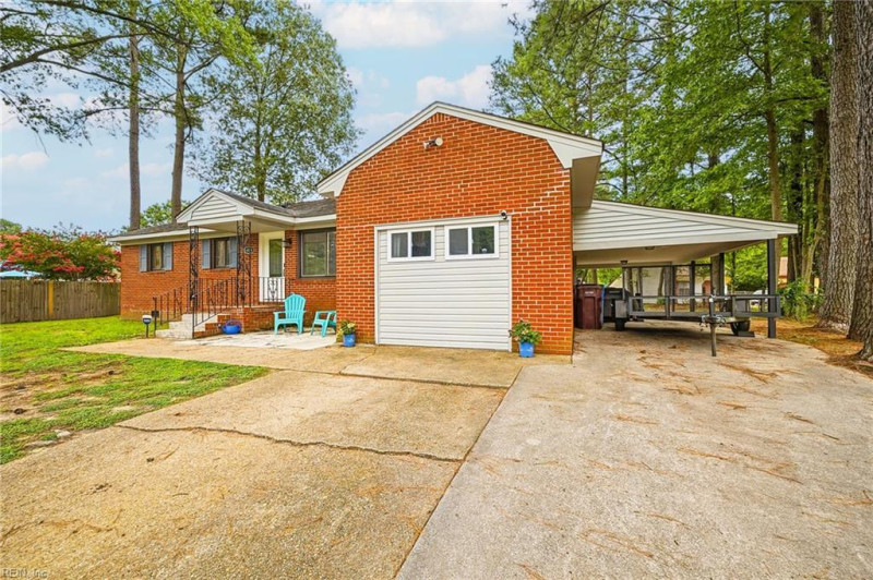 Photo 43 of 49 residential for sale in Chesapeake virginia