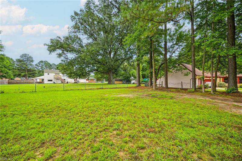 Photo 46 of 49 residential for sale in Chesapeake virginia