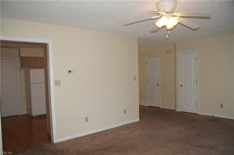 Photo 7 of 22 residential for sale in Chesapeake virginia Photo 7 of 22 residential for sale in Chesapeake virginia