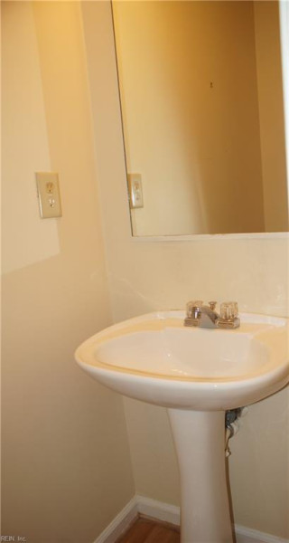 Photo 9 of 22 residential for sale in Chesapeake virginia Photo 9 of 22 residential for sale in Chesapeake virginia