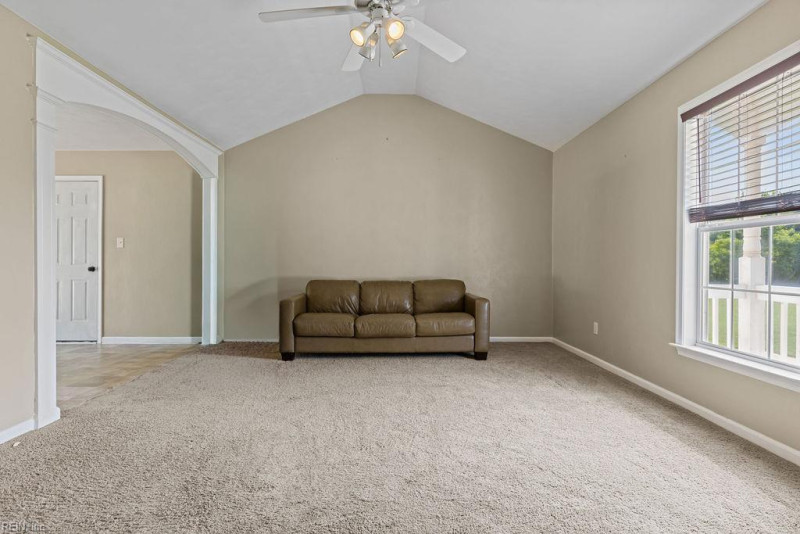 Photo 10 of 30 residential for sale in Southampton County virginia