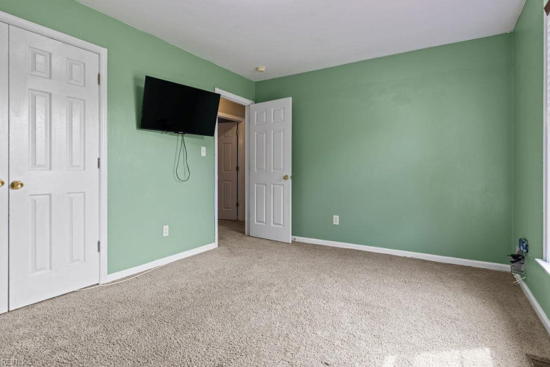 Photo 22 of 30 residential for sale in Southampton County virginia