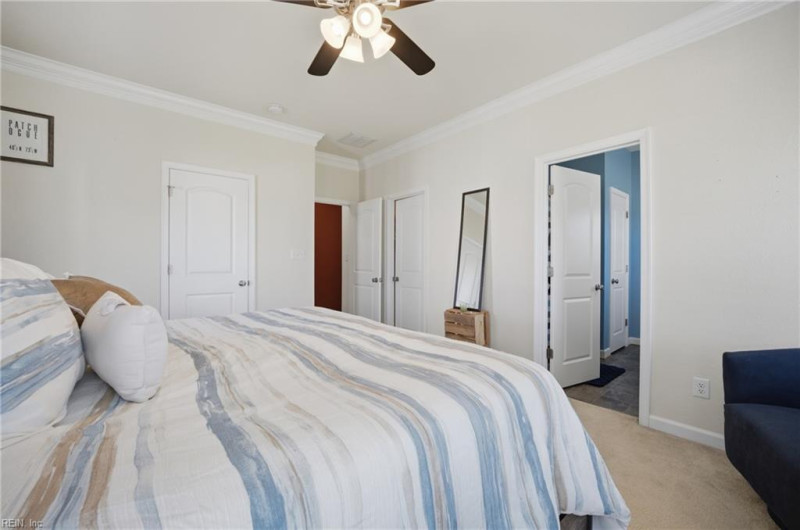 Photo 15 of 39 residential for sale in Chesapeake virginia