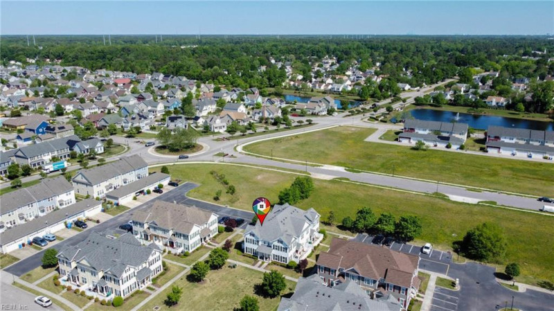 Photo 34 of 39 residential for sale in Chesapeake virginia
