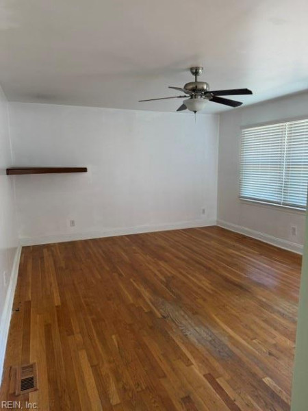 Photo 2 of 13 residential for sale in Hampton virginia