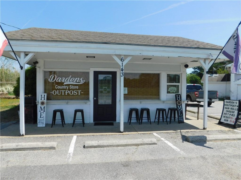 Photo 4 of 44 residential for sale in Surry County virginia