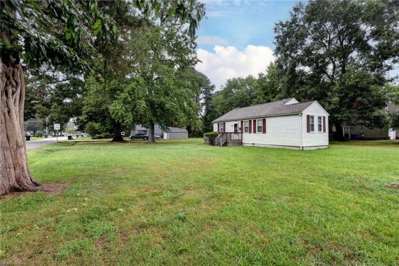 Photo 2 of 19 residential for sale in Newport News virginia Photo 2 of 19 residential for sale in Newport News virginia