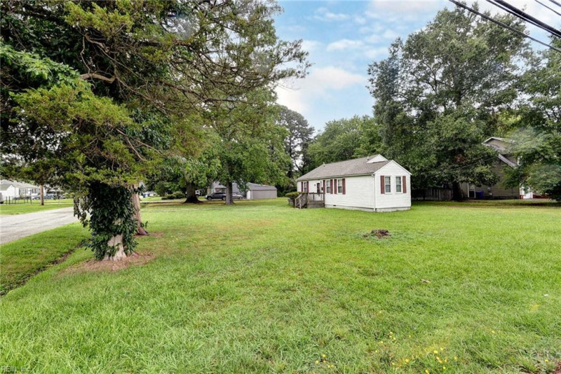 Photo 3 of 19 residential for sale in Newport News virginia Photo 3 of 19 residential for sale in Newport News virginia