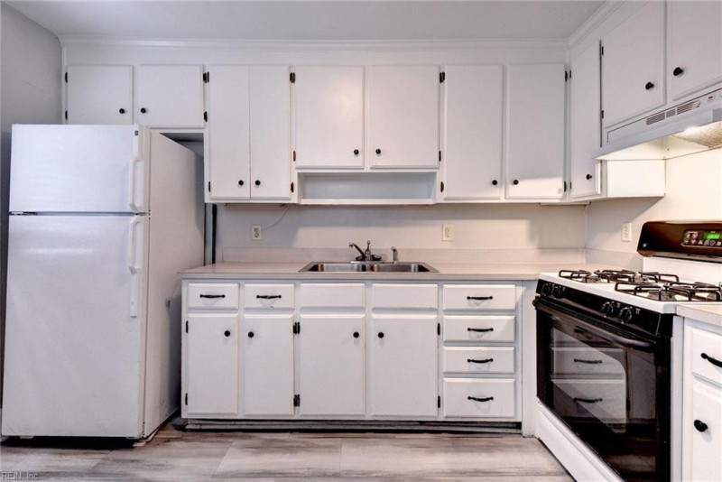 Photo 9 of 19 residential for sale in Newport News virginia Photo 9 of 19 residential for sale in Newport News virginia