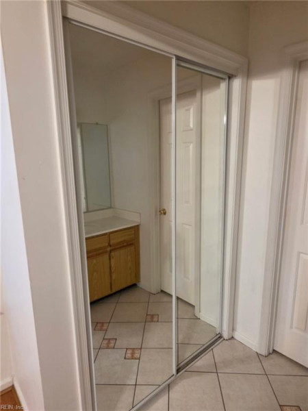 Photo 9 of 17 residential for sale in Chesapeake virginia Photo 9 of 17 residential for sale in Chesapeake virginia