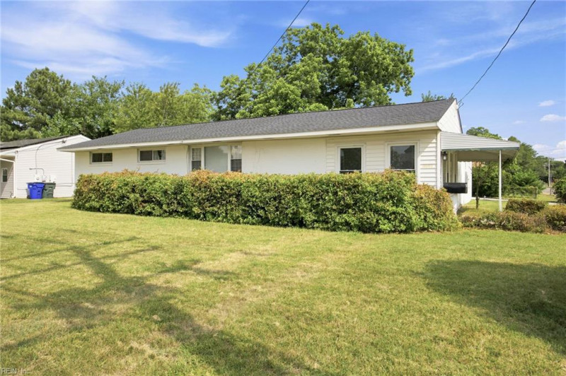 Photo 8 of 32 residential for sale in Norfolk virginia