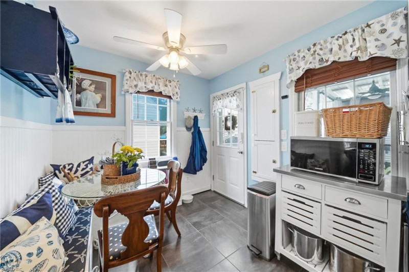 Photo 12 of 45 residential for sale in Norfolk virginia