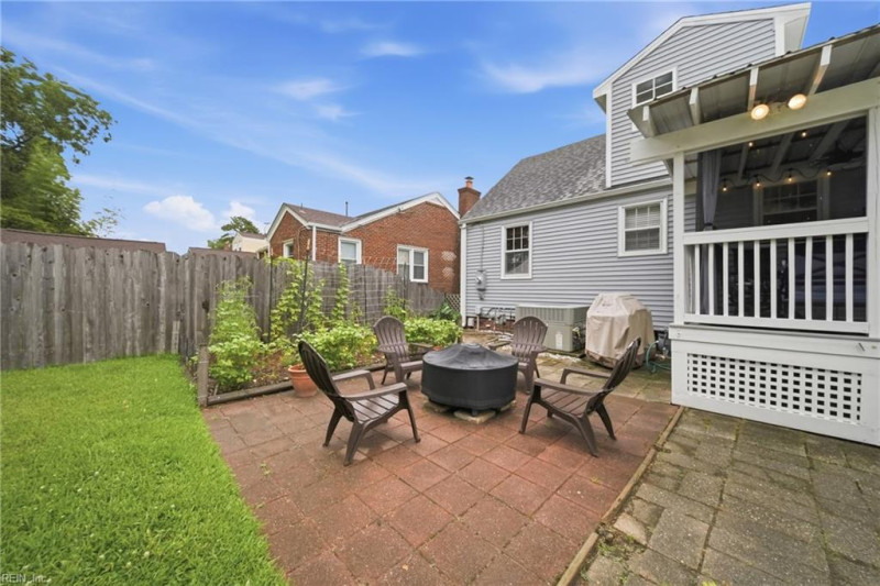 Photo 36 of 45 residential for sale in Norfolk virginia