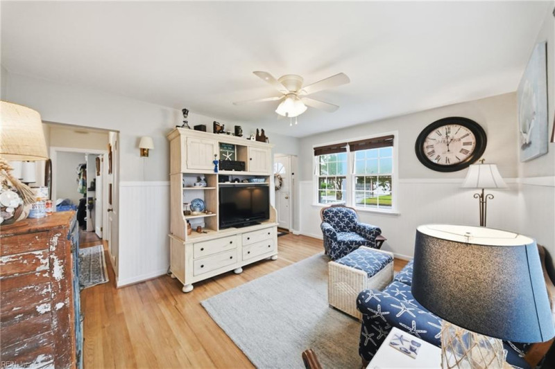 Photo 5 of 45 residential for sale in Norfolk virginia