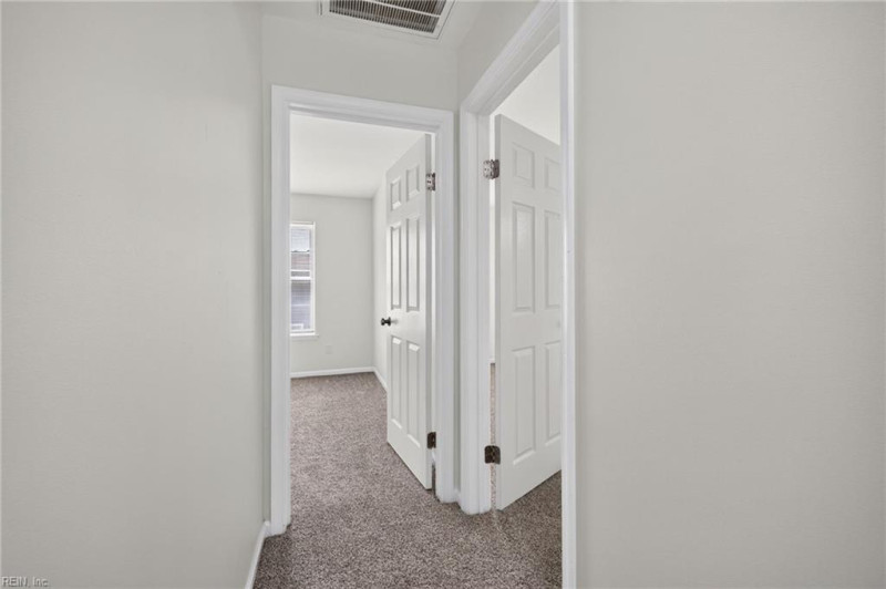 Photo 15 of 27 residential for sale in Virginia Beach virginia