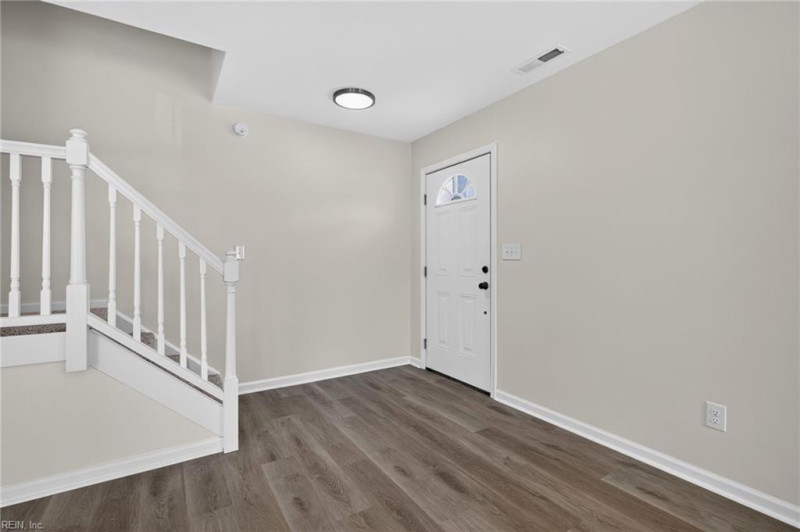 Photo 2 of 27 residential for sale in Virginia Beach virginia