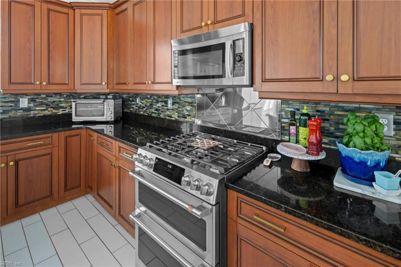 Photo 11 of 50 residential for sale in Norfolk virginia Photo 11 of 50 residential for sale in Norfolk virginia