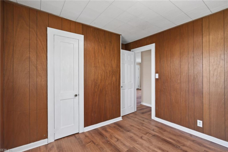 Photo 13 of 26 residential for sale in Norfolk virginia