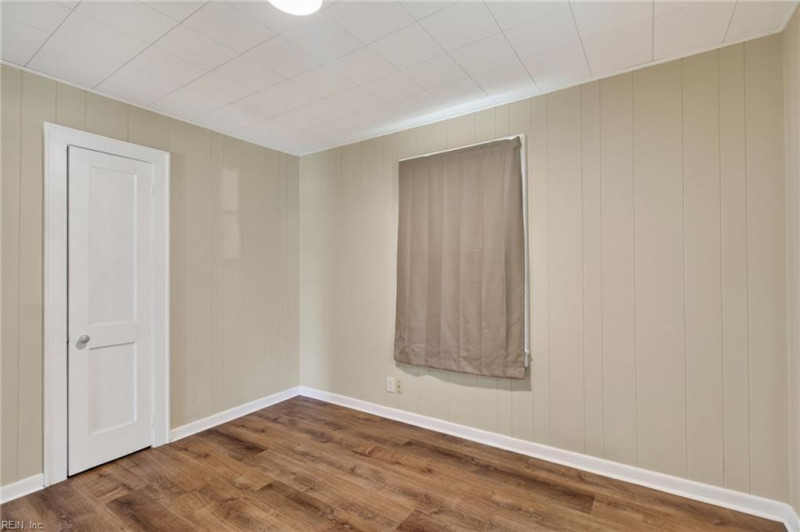 Photo 15 of 26 residential for sale in Norfolk virginia