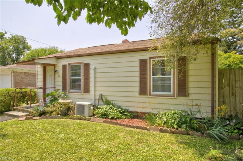 Photo 16 of 26 residential for sale in Norfolk virginia