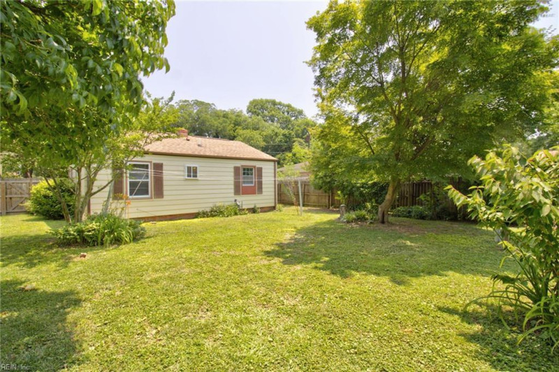 Photo 21 of 26 residential for sale in Norfolk virginia
