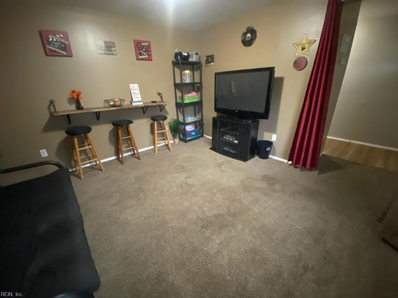 Photo 30 of 37 residential for sale in Portsmouth virginia