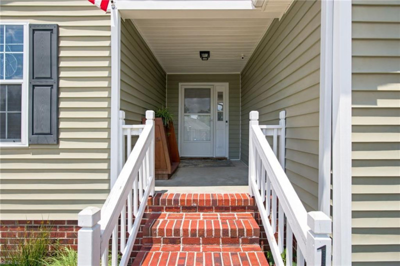 Photo 4 of 39 residential for sale in Suffolk virginia Photo 4 of 39 residential for sale in Suffolk virginia