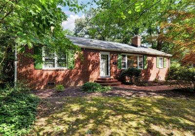 268 James River Drive, Newport News, VA 23601