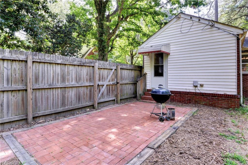 Photo 25 of 27 residential for sale in Newport News virginia Photo 25 of 27 residential for sale in Newport News virginia