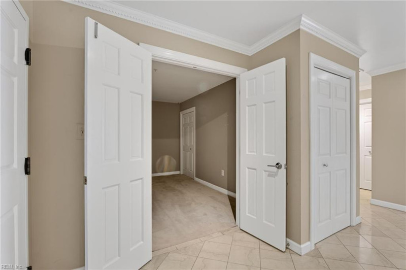 Photo 28 of 50 residential for sale in Portsmouth virginia