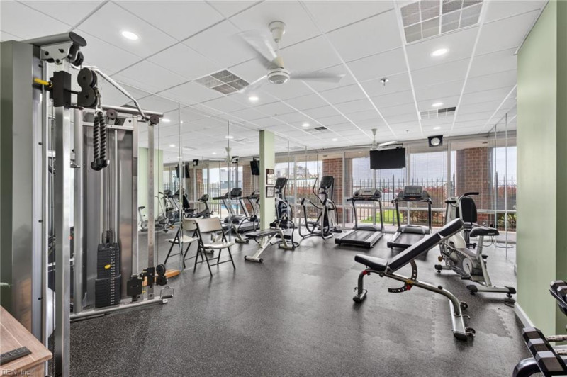 Photo 34 of 50 residential for sale in Portsmouth virginia