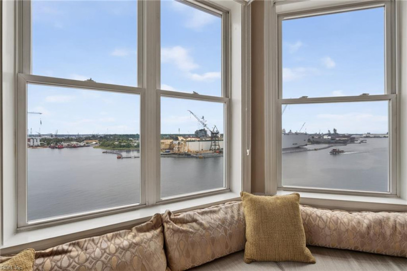 Photo 9 of 50 residential for sale in Portsmouth virginia