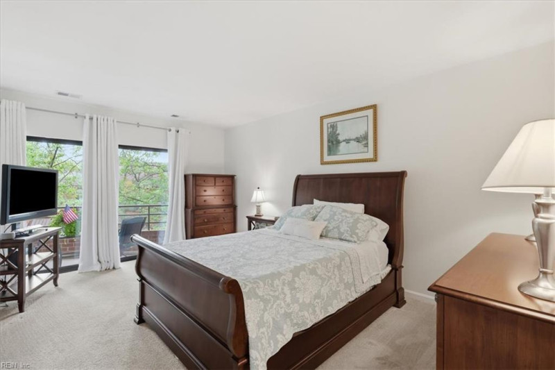 Photo 14 of 33 residential for sale in Norfolk virginia Photo 14 of 33 residential for sale in Norfolk virginia