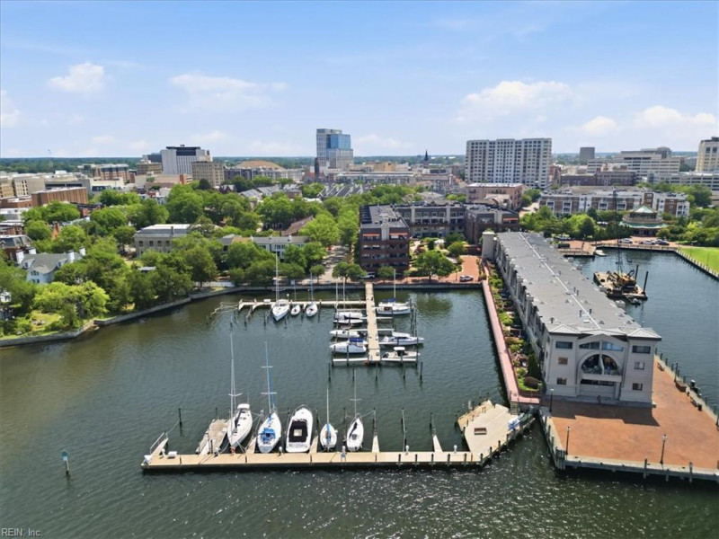 Photo 31 of 33 residential for sale in Norfolk virginia Photo 31 of 33 residential for sale in Norfolk virginia