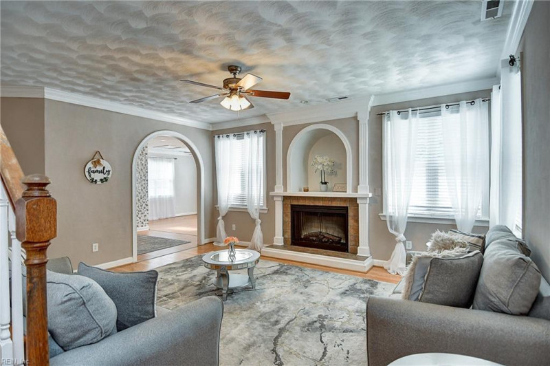 Photo 24 of 44 residential for sale in Virginia Beach virginia