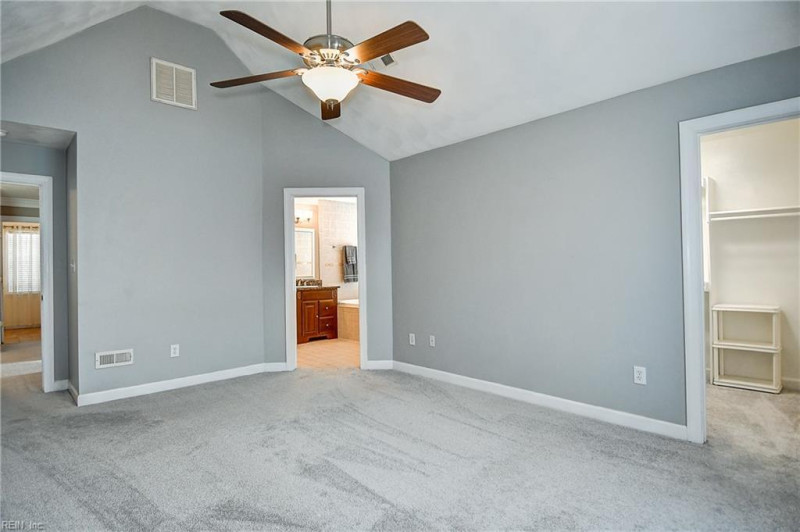 Photo 32 of 44 residential for sale in Virginia Beach virginia