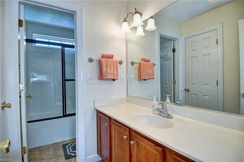 Photo 40 of 44 residential for sale in Virginia Beach virginia
