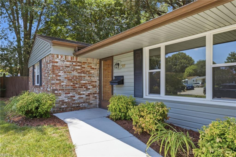 Photo 2 of 50 residential for sale in Virginia Beach virginia