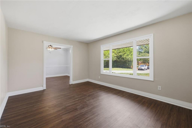 Photo 9 of 50 residential for sale in Virginia Beach virginia