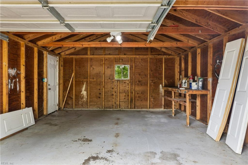 Photo 24 of 27 residential for sale in Chesapeake virginia