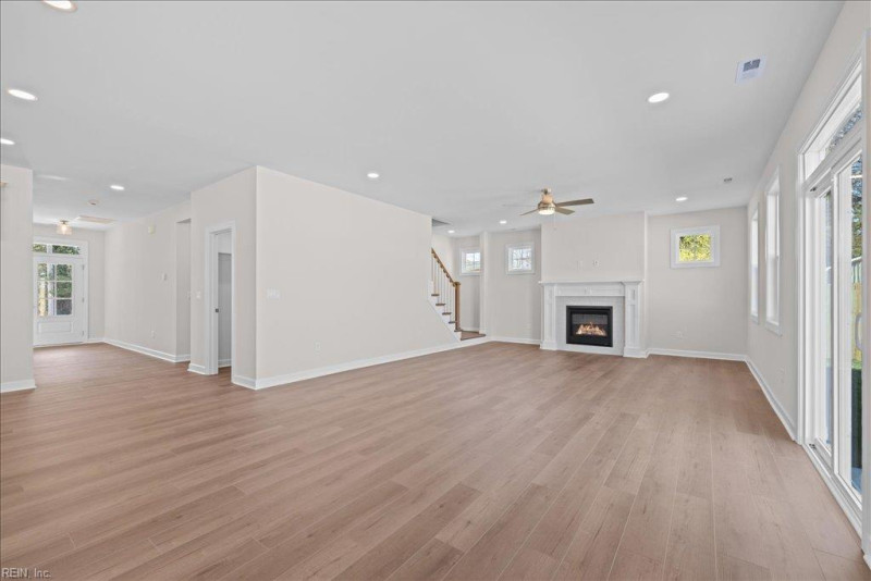 Photo 22 of 48 residential for sale in Virginia Beach virginia
