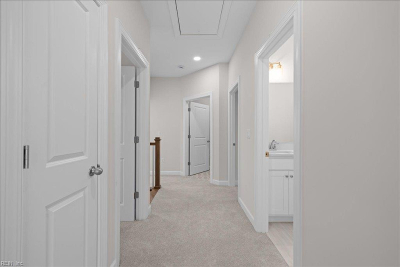 Photo 23 of 48 residential for sale in Virginia Beach virginia